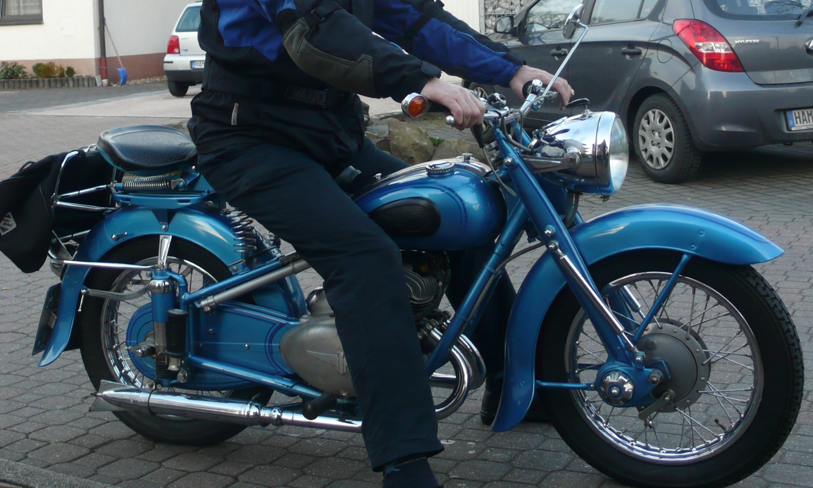 Mitgliederfahrzeug